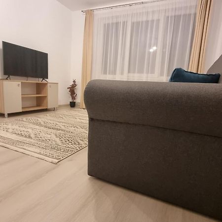 Comodo Apartment Turda Exteriör bild
