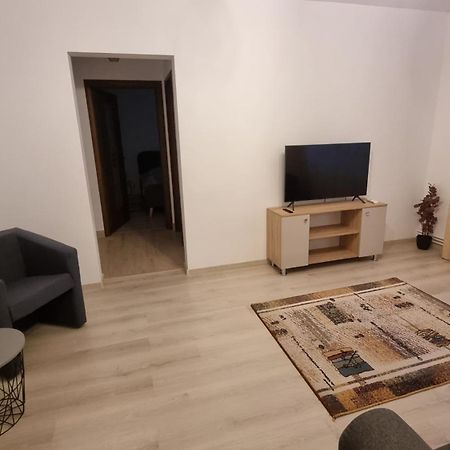 Comodo Apartment Turda Exteriör bild