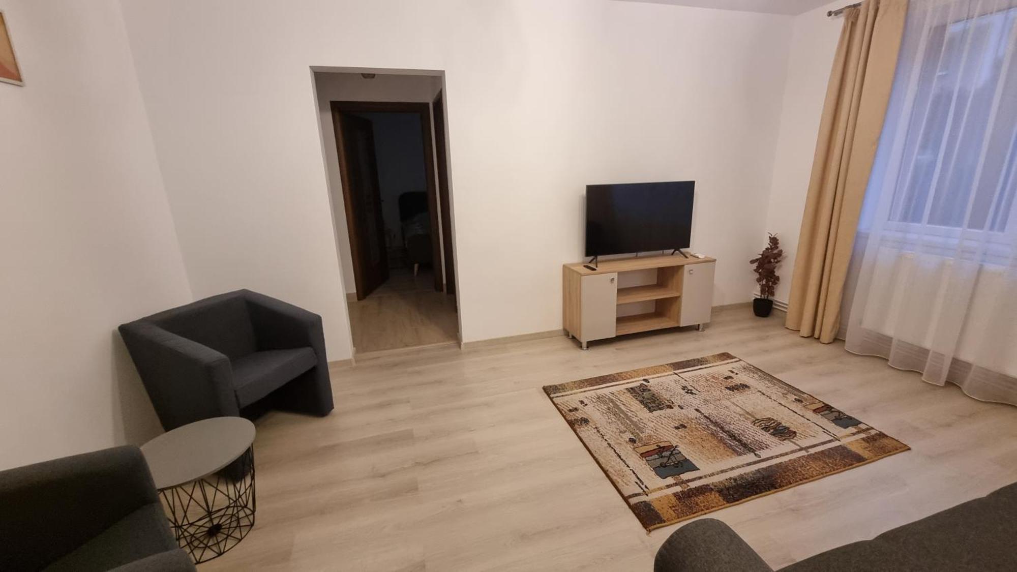 Comodo Apartment Turda Exteriör bild